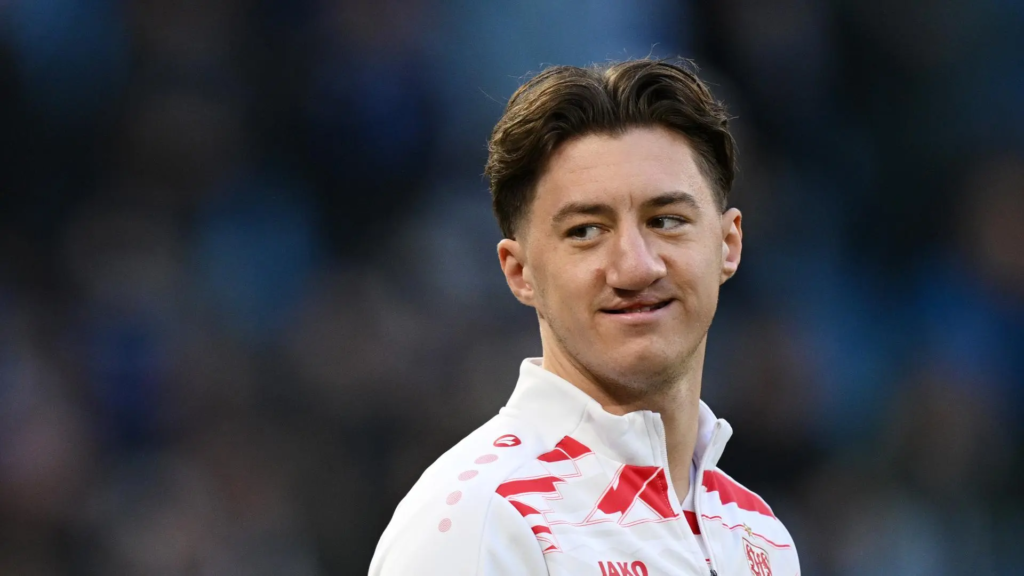 Angelo Stiller Bundesliga Ein Blick auf Deutschlands aufstrebende Fußballtalente angelo stiller nase